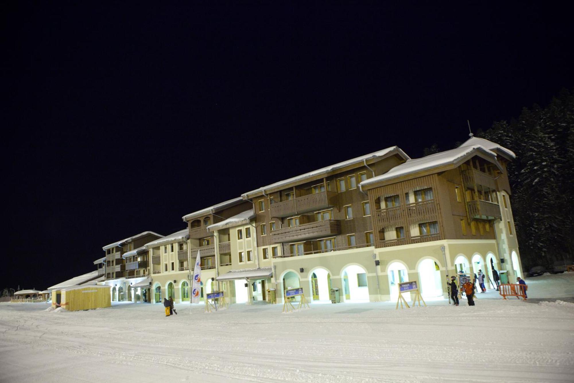 Residence Les Grandes Feignes ラ・ブレス エクステリア 写真